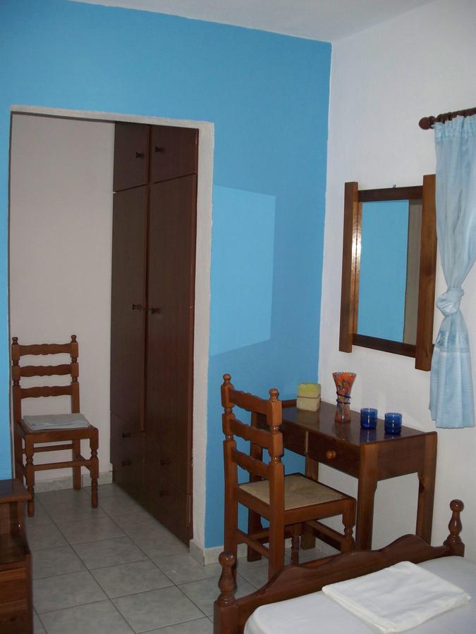 Pirgari Rooms Sikinos Alopronia Exterior foto