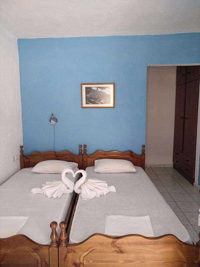 Pirgari Rooms Sikinos Alopronia Exterior foto
