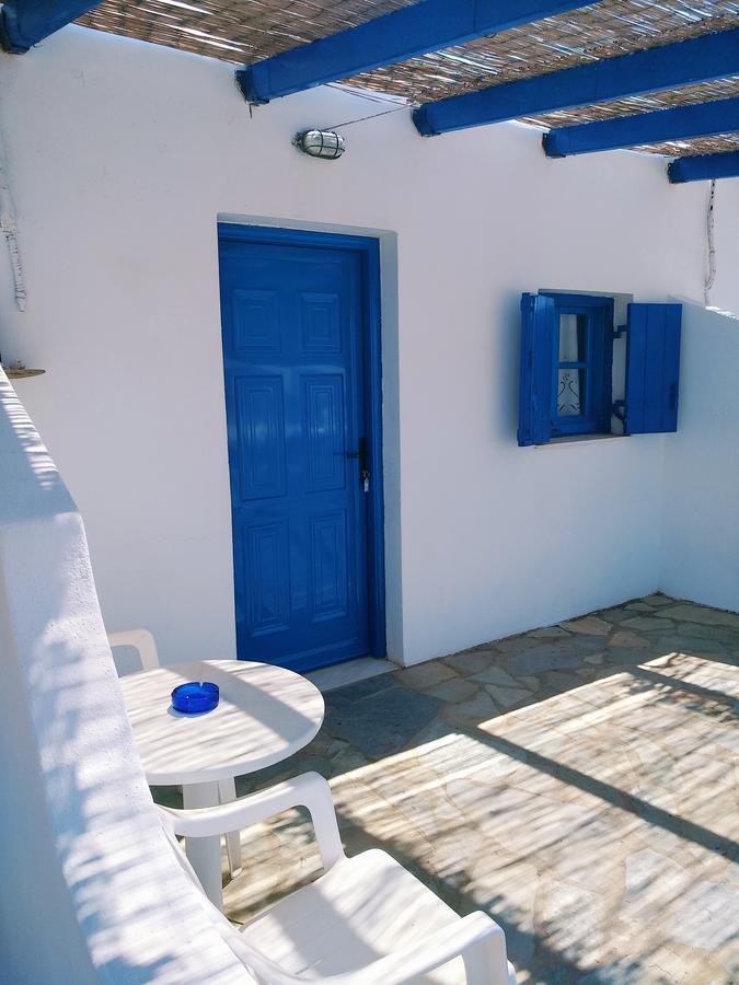 Pirgari Rooms Sikinos Alopronia Exterior foto