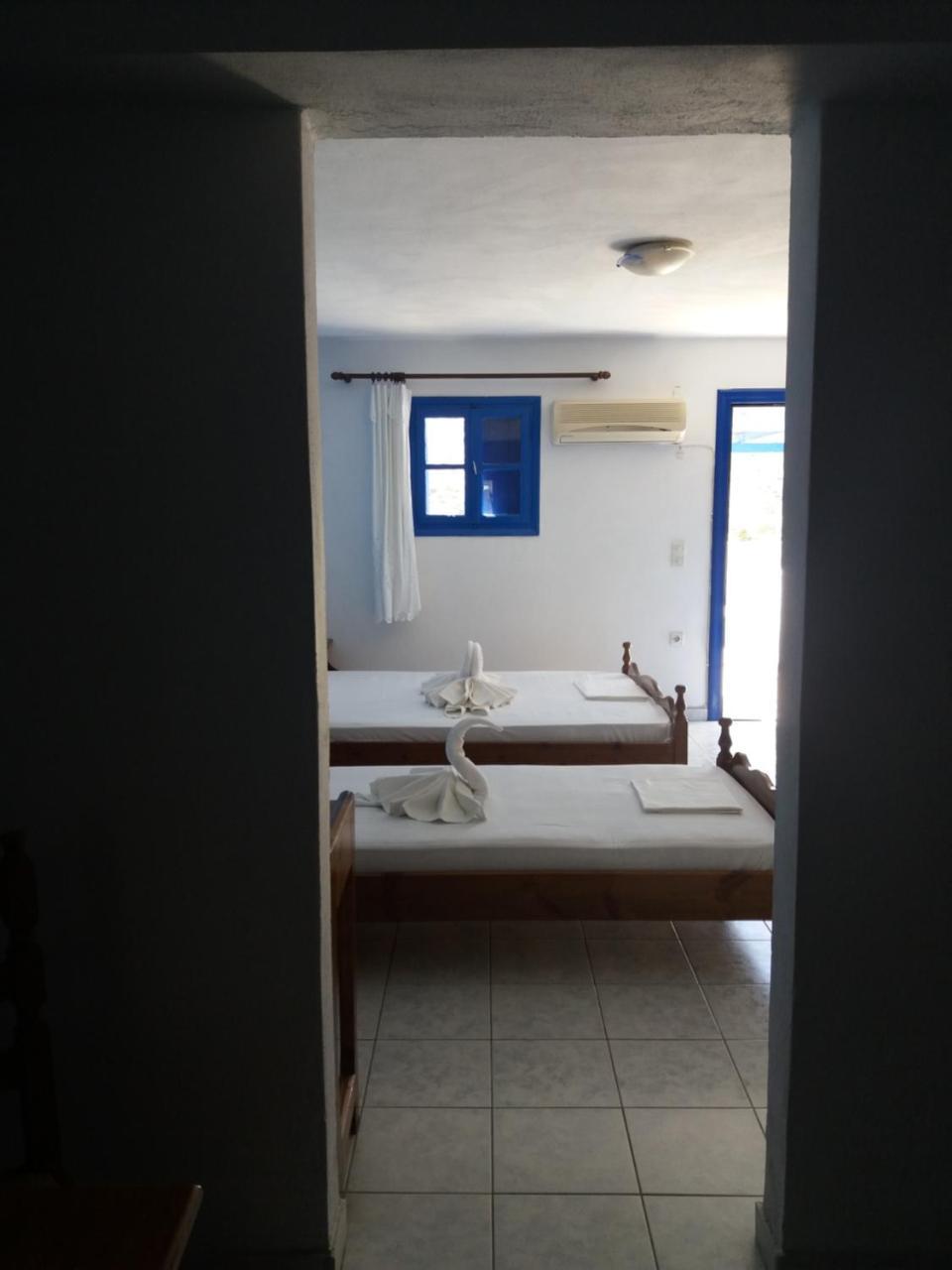 Pirgari Rooms Sikinos Alopronia Exterior foto